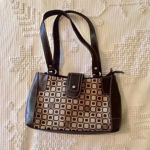 Liz & Co Brown purse-MUST BUNDLE! :)